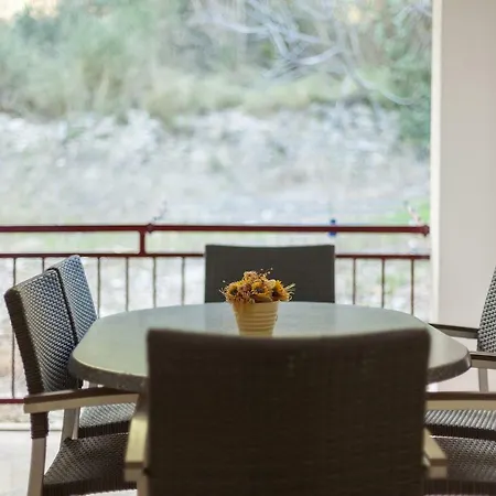 公寓 Nela 图彻皮