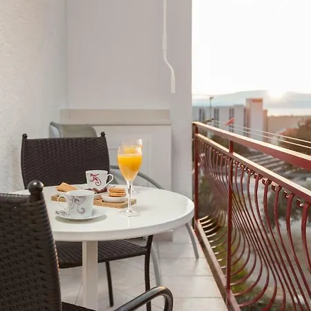 公寓 Nela 图彻皮