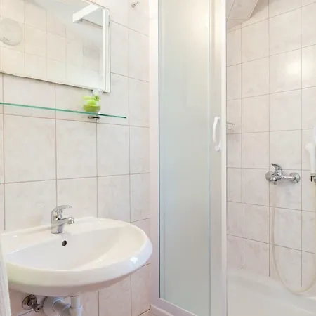Nela Apartment *