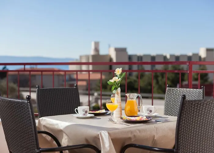 Nela 아파트 투체피